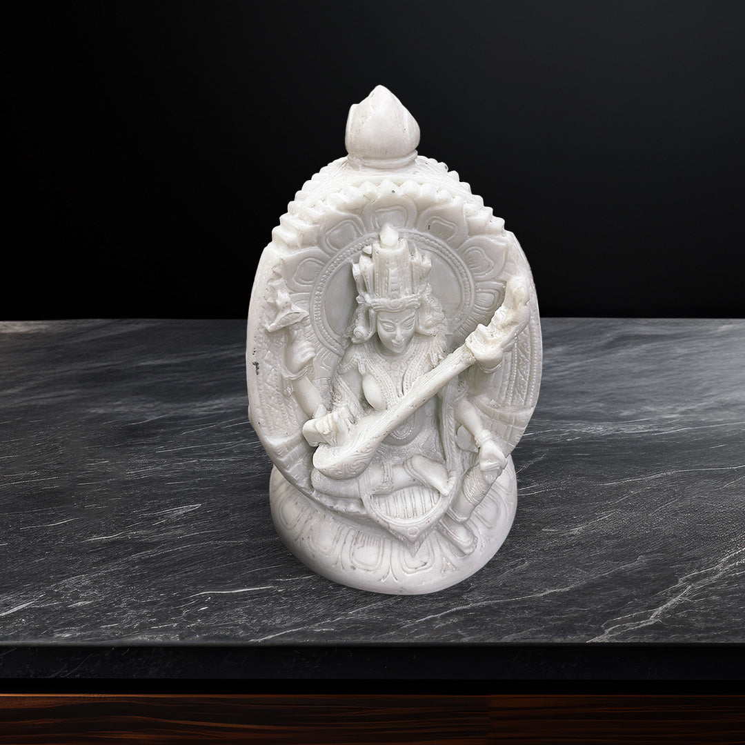 Luxurious Trio Figure Decoration Piece - EA1