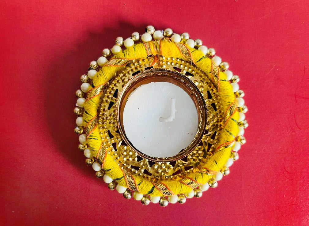 Candle with Candle Stand - CD 03 - Uranus